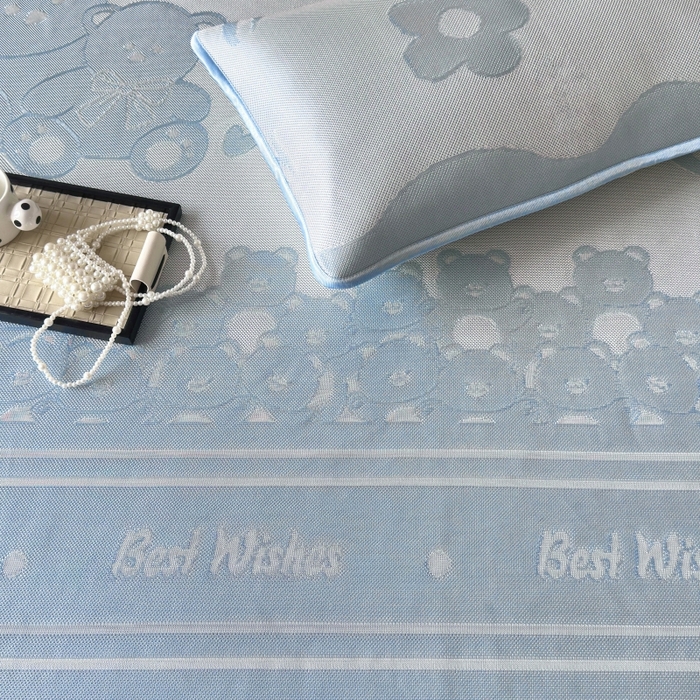 91家纺网 家纺一手货源 找家纺 乐居家纺 2025新款A类碳光抗菌凉感可水洗冰丝凉席席子床笠款 小熊伙伴-蓝