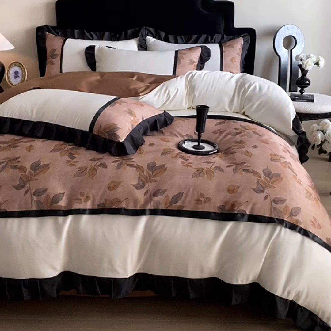 91家纺网 家纺一手货源 找家纺 （总）富宁家纺 2025新款轻奢冰丝数码印花夏被四件套