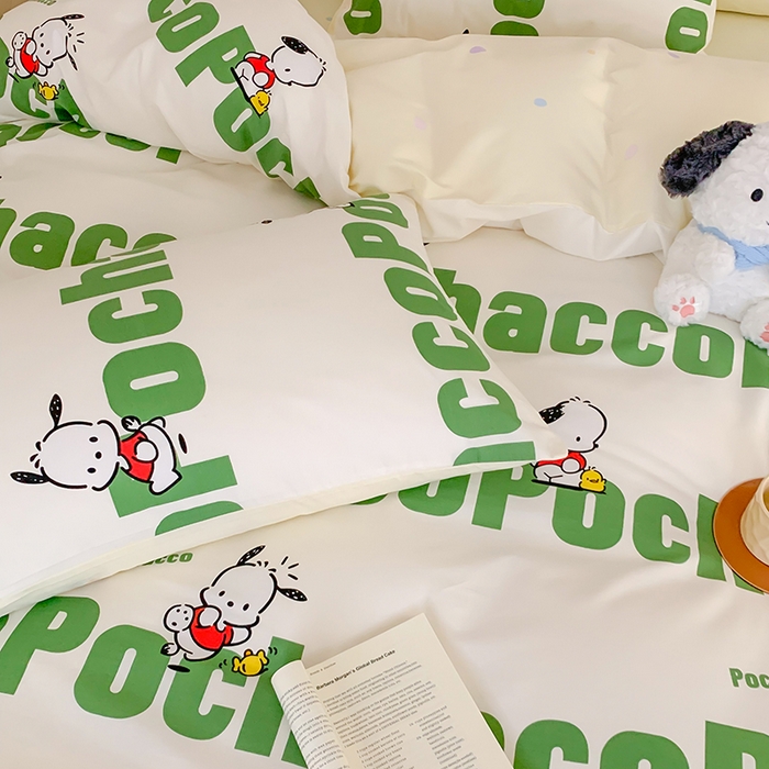 91家纺网 家纺一手货源 找家纺 玉元坊 2025年5月新品三丽鸥全棉床单纯棉床裙床笠三四件套简约基础款式-帕恰狗简约款式 字母帕恰狗【简约款】