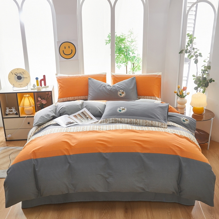 91家纺网 家纺一手货源 找家纺 雲归梦 2025年新款全棉纯棉活性印花四件套 都市英伦-桔