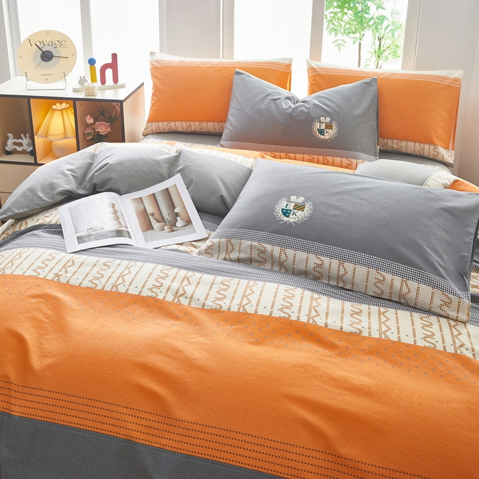 91家纺网 家纺一手货源 找家纺 雲归梦 2025年新款全棉纯棉活性印花四件套 都市英伦-桔