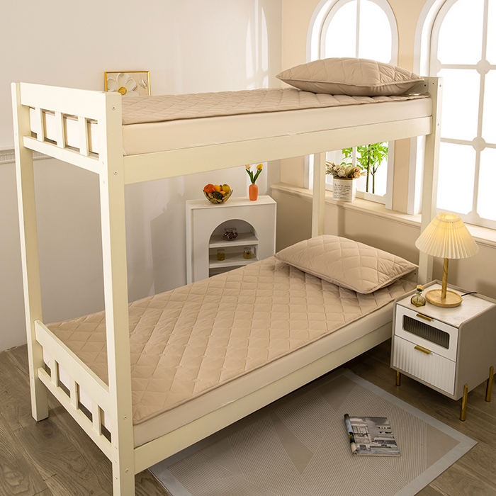 91家纺网 家纺一手货源 找家纺 安逸恋 2025新款A类水洗棉大豆抗菌学生床垫保护垫 咖色