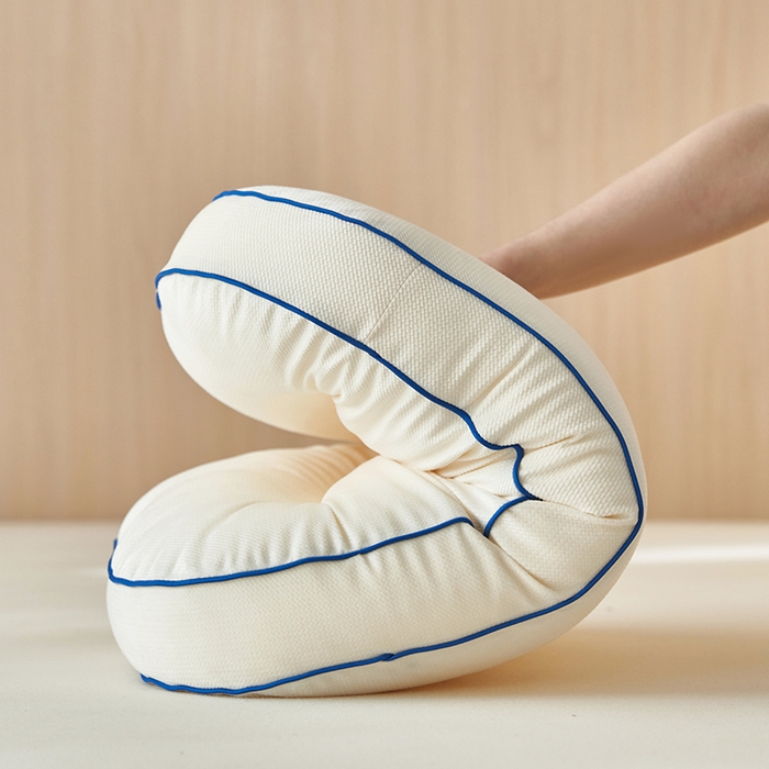 91家纺网 家纺一手货源 找家纺 （总）北鸣有鱼枕芯馆 2025新款荷兰绒蓝胖子护颈枕枕头枕芯