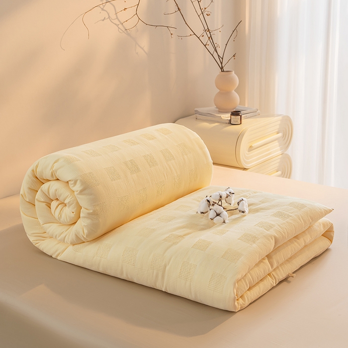 91家纺网 家纺一手货源 找家纺 阳光被业 2025新款100%纯棉提花大豆春秋被高端全棉面料冬被被子被芯学生夏被 米黄