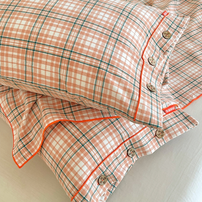 91家纺网 家纺一手货源 找家纺 春皖家纺 2025新款全棉色织密拷老粗布系列-单枕套 盐桔格