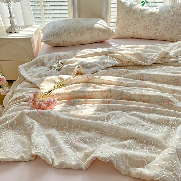 91家纺网 家纺一手货源 找家纺 眠博士 2025新款双层纱印花雪纺夏被  雪纺夏被-连灿