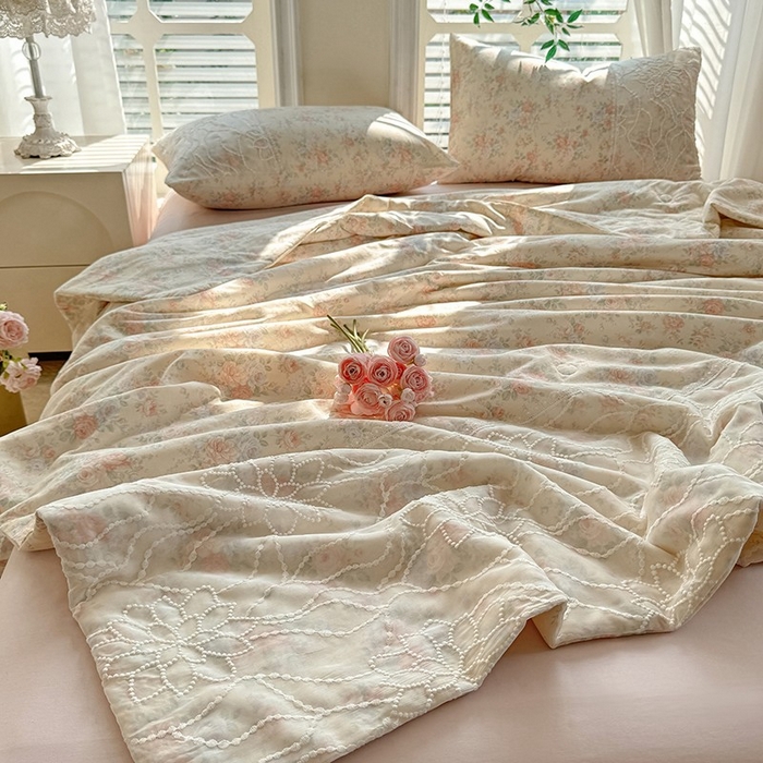 91家纺网 家纺一手货源 找家纺 眠博士 2025新款双层纱印花雪纺夏被  雪纺夏被-连灿