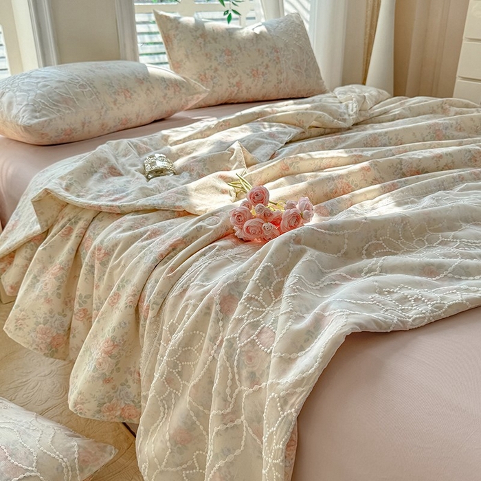 91家纺网 家纺一手货源 找家纺 眠博士 2025新款双层纱印花雪纺夏被  雪纺夏被-连灿