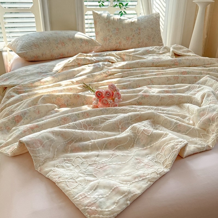 91家纺网 家纺一手货源 找家纺 眠博士 2025新款双层纱印花雪纺夏被  雪纺夏被-连灿