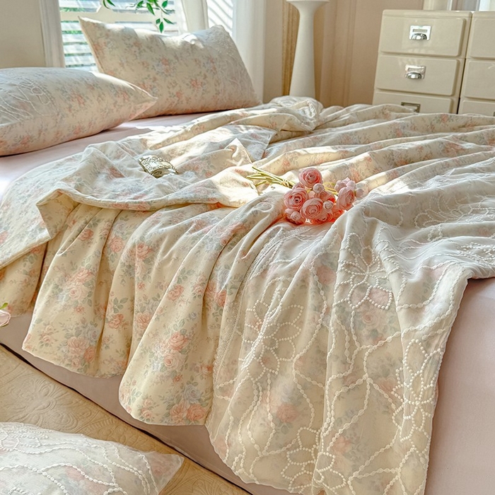 91家纺网 家纺一手货源 找家纺 眠博士 2025新款双层纱印花雪纺夏被  雪纺夏被-连灿