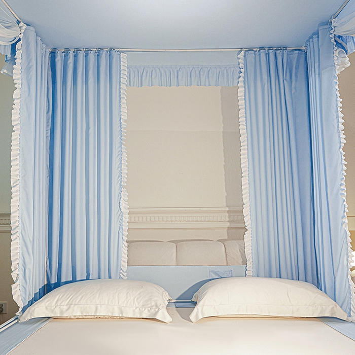 91家纺网 家纺一手货源 找家纺 浪幔纱蚊帐 2025新款A类遮光防摔蚊帐坐床拉链全底回底纯色加厚支架 舒雅蓝【回底带帘款】