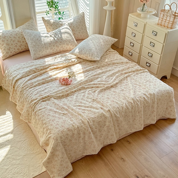 91家纺网 家纺一手货源 找家纺 眠博士 2025新款双层纱印花雪纺夏被  雪纺夏被-芯蔷