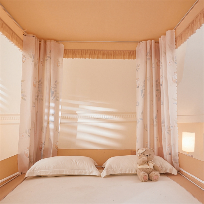 91家纺网 家纺一手货源 找家纺 浪幔纱蚊帐 2025新款A类可拆卸床单全底防摔蚊帐遮光床帘一体式回底拉链坐床 森林灵狐【回底款】