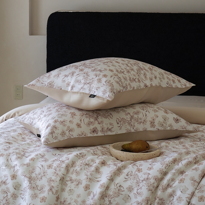 91家纺网 家纺一手货源 找家纺 （总）咏绒家纺工厂店 2025新款A类奥地利进口天丝轻奢花卉款四件套系列