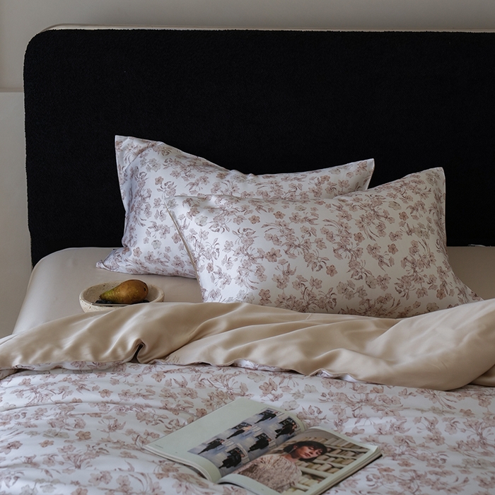 91家纺网 家纺一手货源 找家纺 （总）咏绒家纺工厂店 2025新款A类奥地利进口天丝轻奢花卉款四件套系列