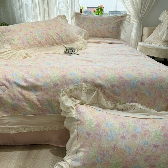 91家纺网 家纺一手货源 找家纺 眠博士2025新款双层纱印花花边夏被花卉系列  夏被-梨落