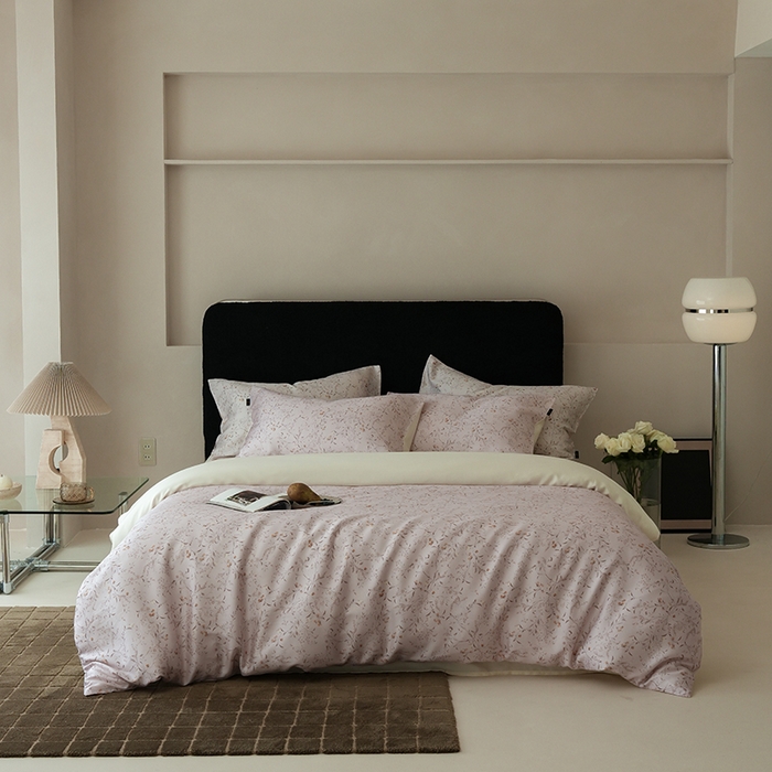 91家纺网 家纺一手货源 找家纺 咏绒家纺工厂店 2025新款A类奥地利进口天丝轻奢花卉款四件套系列 慕莎粉-风格二