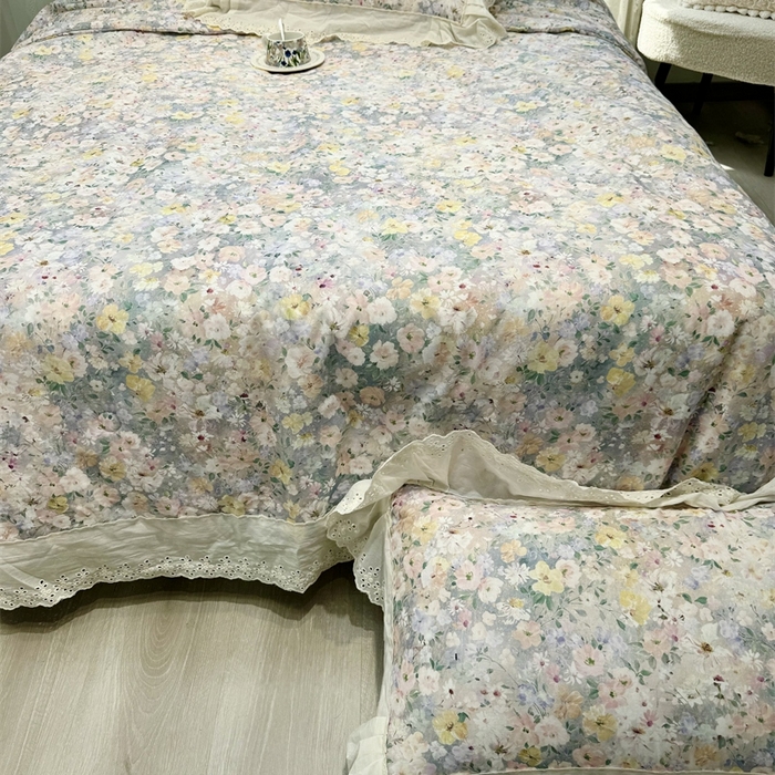91家纺网 家纺一手货源 找家纺 眠博士2025新款双层纱印花花边夏被花卉系列  夏被-楼兰