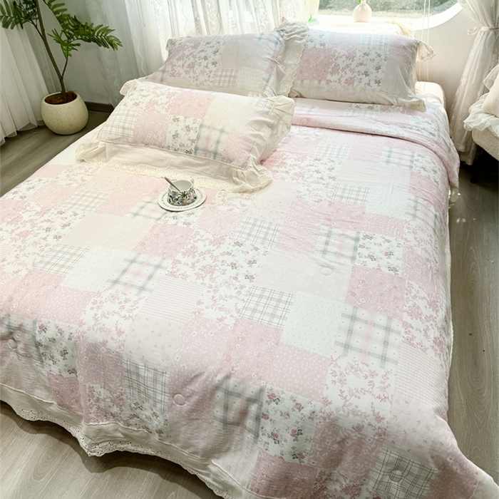 91家纺网 家纺一手货源 找家纺 眠博士2025新款双层纱印花花边夏被花卉系列  夏被-纳福