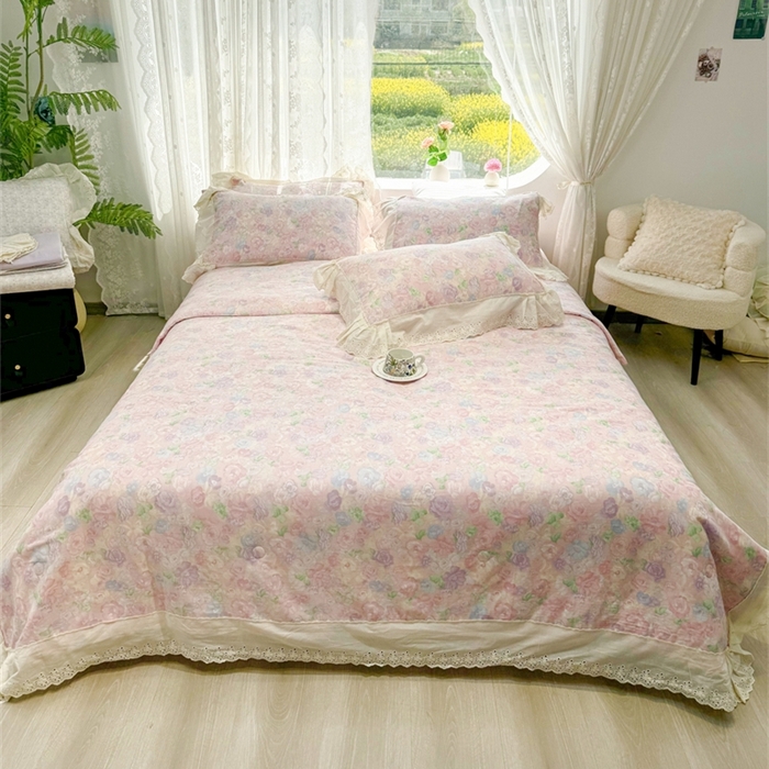 91家纺网 家纺一手货源 找家纺 眠博士2025新款双层纱印花花边夏被花卉系列  夏被-甜美梦境