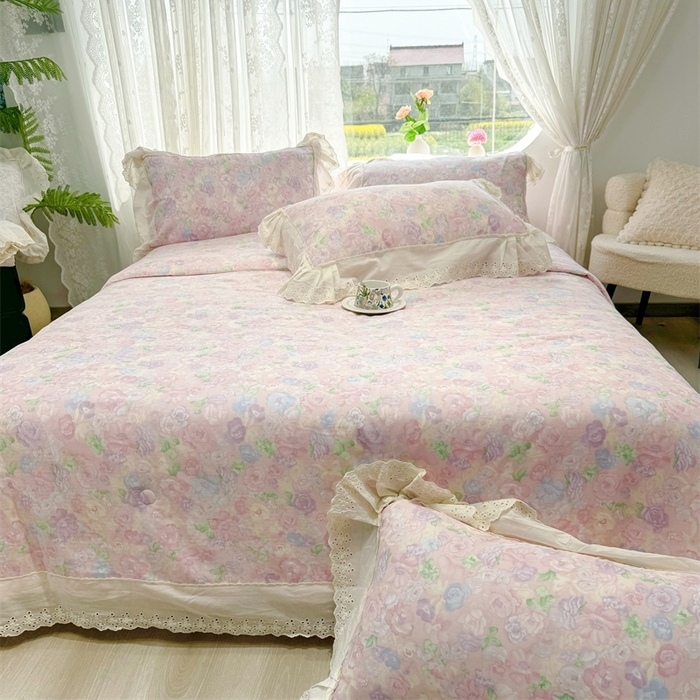 91家纺网 家纺一手货源 找家纺 眠博士2025新款双层纱印花花边夏被花卉系列  夏被-甜美梦境