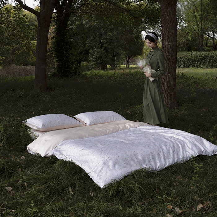 咏绒家纺工厂店 2025新款A类奥地利进口天丝轻奢花卉款四件套系列 慕沙白-风格一