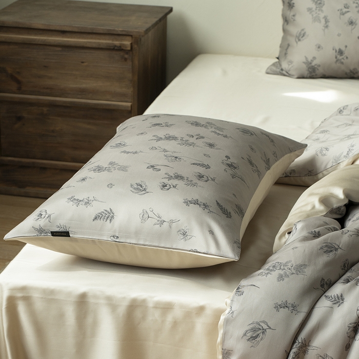 91家纺网 家纺一手货源 找家纺 咏绒家纺工厂店 2025新款A类奥地利进口天丝轻奢花卉款四件套系列 知晓棕-风格一