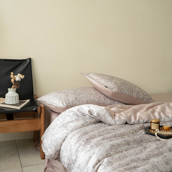 91家纺网 家纺一手货源 找家纺 咏绒家纺工厂店 2025新款A类奥地利进口天丝轻奢花卉款四件套系列 安夏灰-风格二