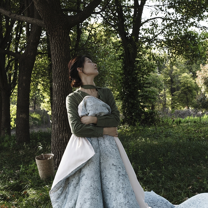 91家纺网 家纺一手货源 找家纺 咏绒家纺工厂店 2025新款A类奥地利进口天丝轻奢花卉款四件套系列 安夏绿-风格二