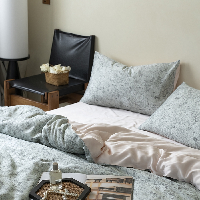 91家纺网 家纺一手货源 找家纺 咏绒家纺工厂店 2025新款A类奥地利进口天丝轻奢花卉款四件套系列 安夏绿-风格二