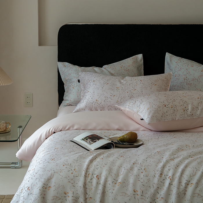 91家纺网 家纺一手货源 找家纺 咏绒家纺工厂店 2025新款A类奥地利进口天丝轻奢花卉款四件套系列 慕莎白-风格二