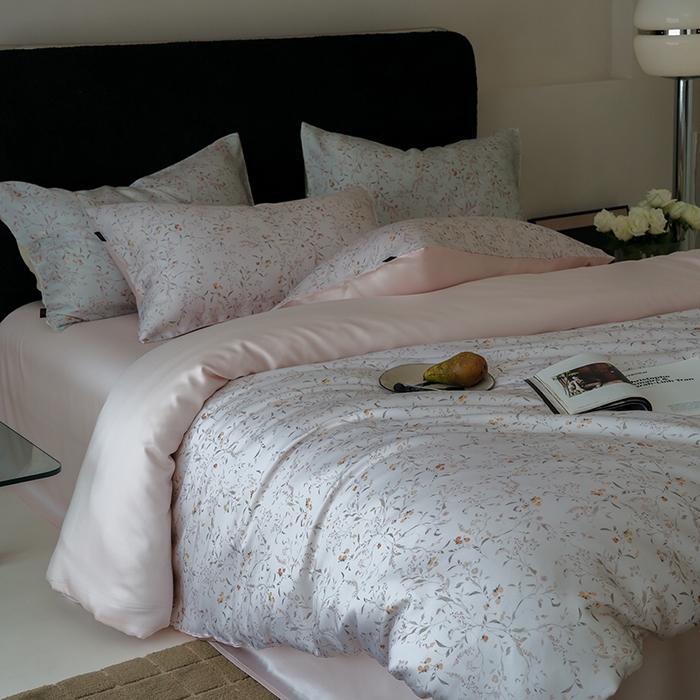 91家纺网 家纺一手货源 找家纺 咏绒家纺工厂店 2025新款A类奥地利进口天丝轻奢花卉款四件套系列 慕莎白-风格二