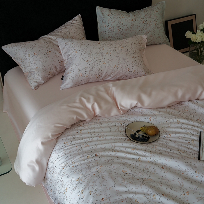 91家纺网 家纺一手货源 找家纺 咏绒家纺工厂店 2025新款A类奥地利进口天丝轻奢花卉款四件套系列 慕莎白-风格二