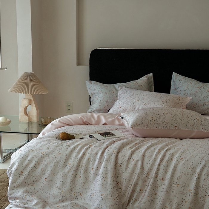 91家纺网 家纺一手货源 找家纺 咏绒家纺工厂店 2025新款A类奥地利进口天丝轻奢花卉款四件套系列 慕莎白-风格二