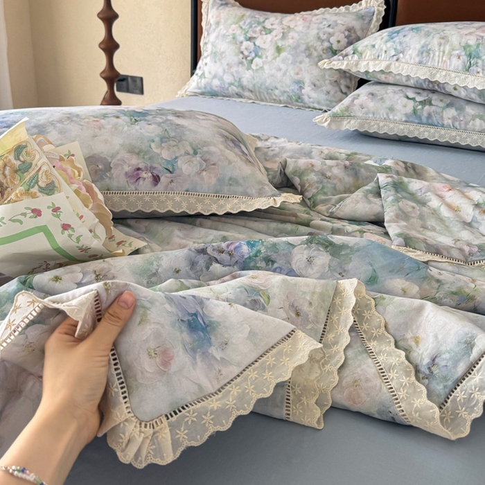 91家纺网 家纺一手货源 找家纺 眠博士2025新款双层纱印花法式花边夏被  夏被-花曲里（蓝）