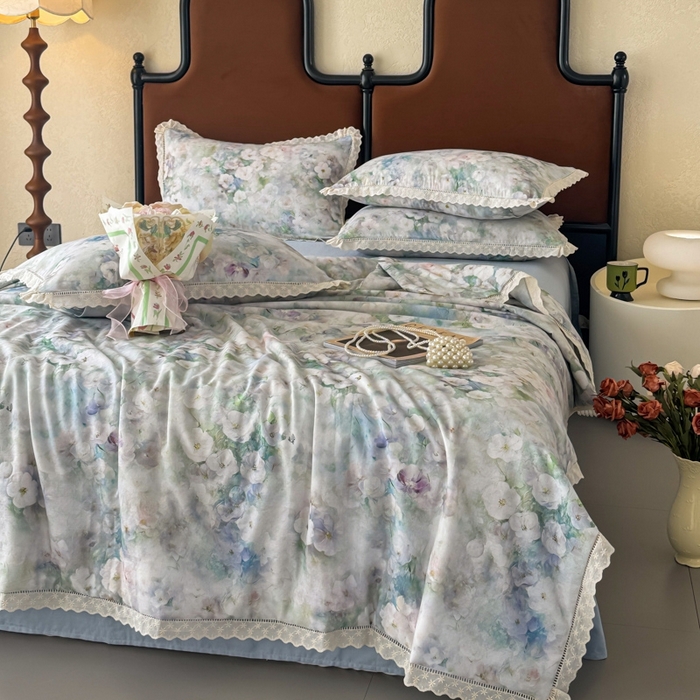 91家纺网 家纺一手货源 找家纺 眠博士2025新款双层纱印花法式花边夏被  夏被-花曲里（蓝）