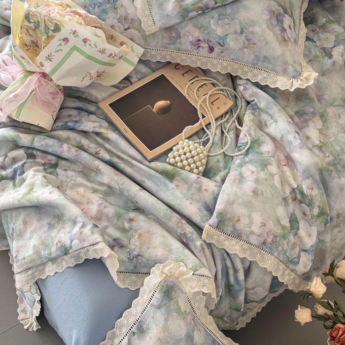 91家纺网 家纺一手货源 找家纺 眠博士2025新款双层纱印花法式花边夏被  夏被-花曲里（蓝）