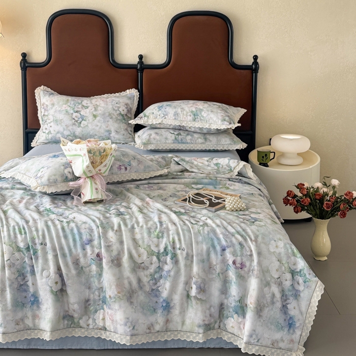 91家纺网 家纺一手货源 找家纺 眠博士2025新款双层纱印花法式花边夏被  夏被-花曲里（蓝）