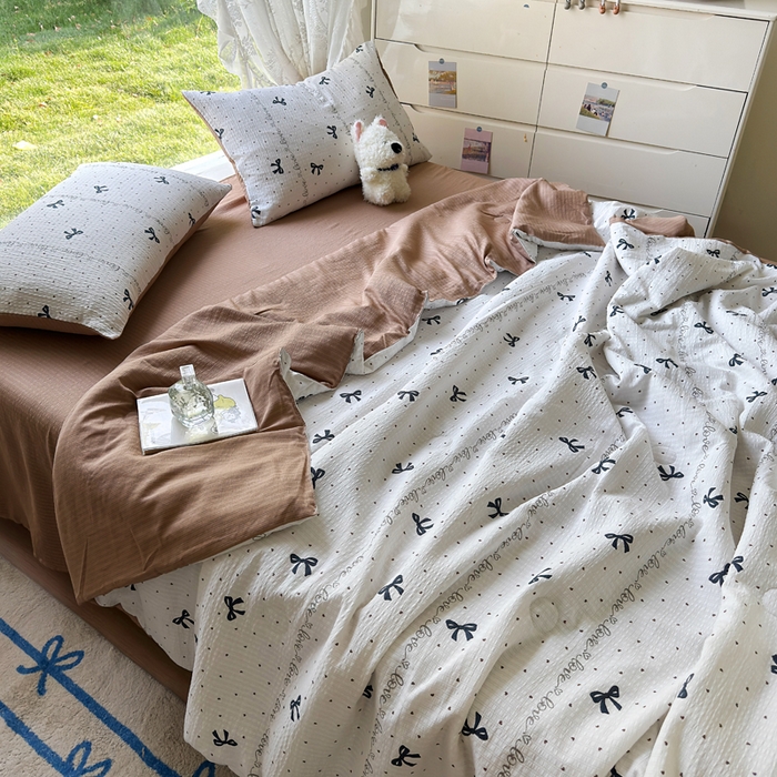 91家纺网 家纺一手货源 找家纺 王朝国际 2025新款直播热款有氧双层纱碎花夏被四件套 爱心碟