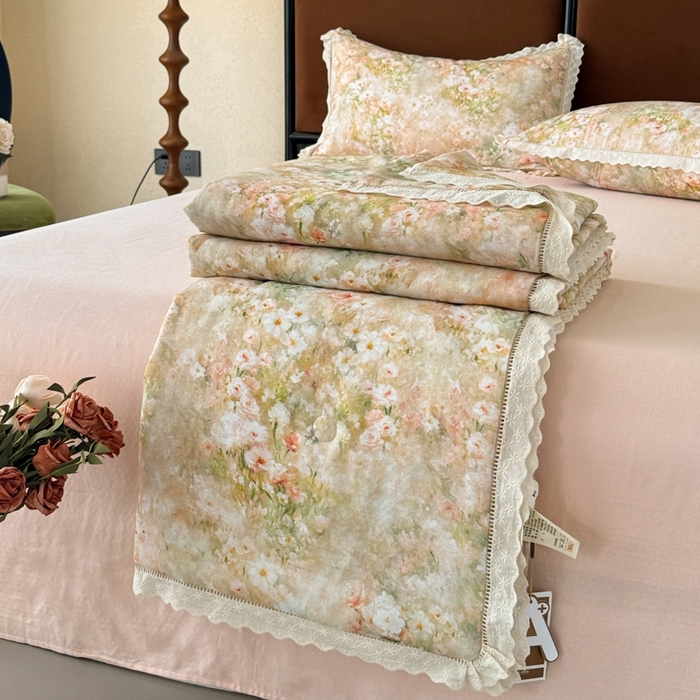 91家纺网 家纺一手货源 找家纺 眠博士2025新款双层纱印花法式花边夏被  夏被-烟雨江南（黄）