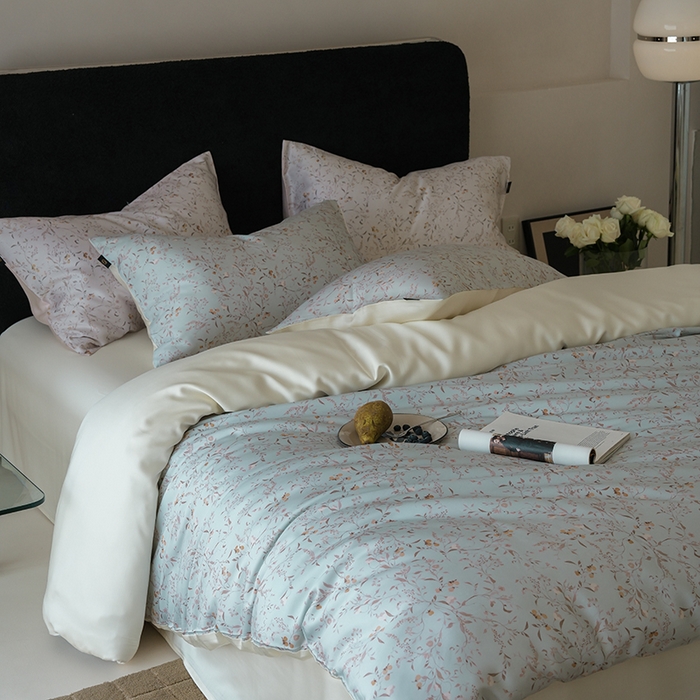 91家纺网 家纺一手货源 找家纺 咏绒家纺工厂店 2025新款A类奥地利进口天丝轻奢花卉款四件套系列 慕莎绿-风格二