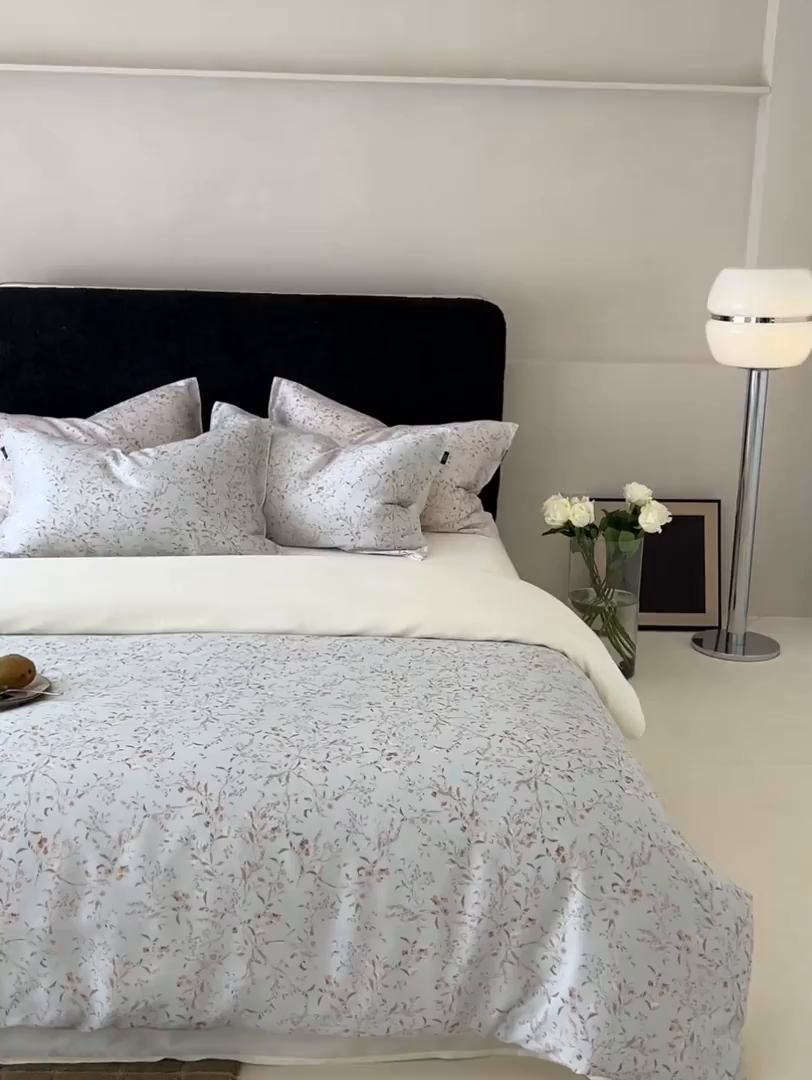 91家纺网 家纺一手货源 找家纺 咏绒家纺工厂店 2025新款A类奥地利进口天丝轻奢花卉款四件套系列 慕莎绿-风格二