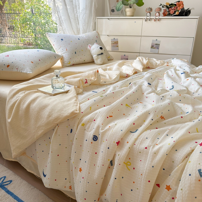 91家纺网 家纺一手货源 找家纺 王朝国际 2025新款直播热款有氧双层纱碎花夏被四件套 奶油派