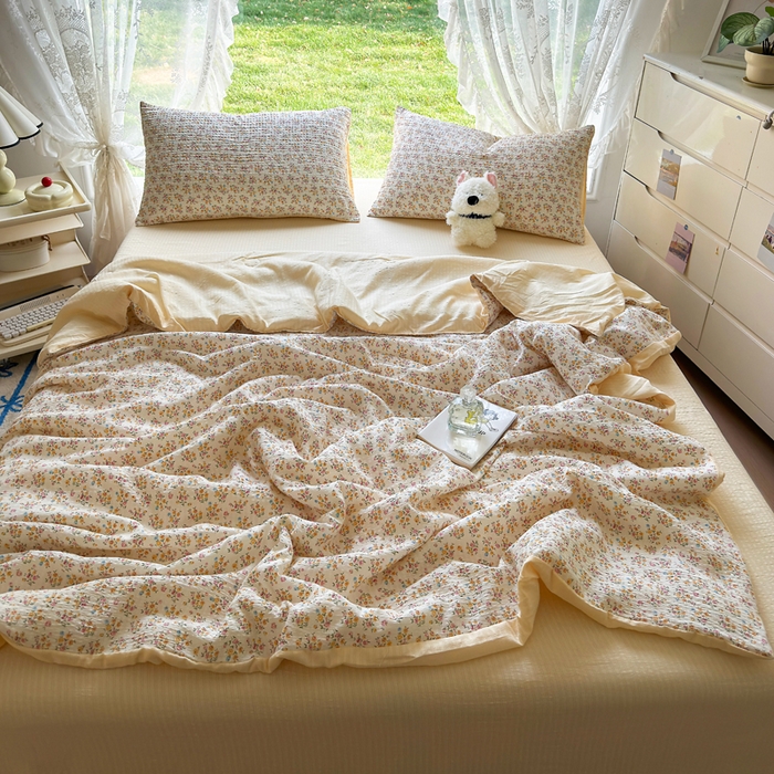 91家纺网 家纺一手货源 找家纺 王朝国际 2025新款直播热款有氧双层纱碎花夏被四件套 月光女神