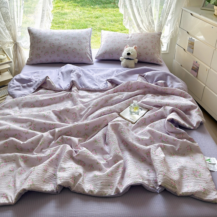 91家纺网 家纺一手货源 找家纺 王朝国际 2025新款直播热款有氧双层纱碎花夏被四件套 紫陌