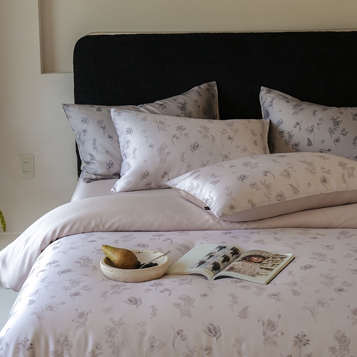 91家纺网 家纺一手货源 找家纺 咏绒家纺工厂店 2025新款A类奥地利进口天丝轻奢花卉款四件套系列 知晓玉-风格二