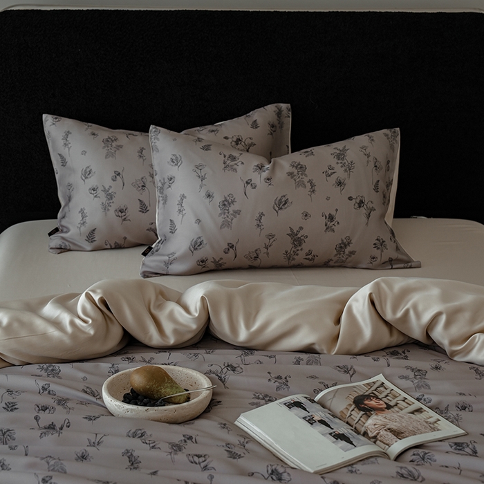 91家纺网 家纺一手货源 找家纺 咏绒家纺工厂店 2025新款A类奥地利进口天丝轻奢花卉款四件套系列 知晓棕-风格二