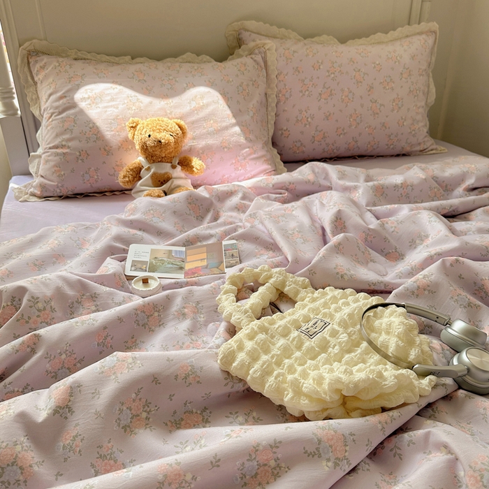 91家纺网 家纺一手货源 找家纺 轻奢坊 2025新款漏空花边水洗棉夏被四件套 紫雾