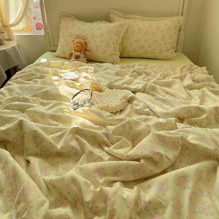 91家纺网 家纺一手货源 找家纺 （总）轻奢坊 2025新款漏空花边水洗棉夏被四件套