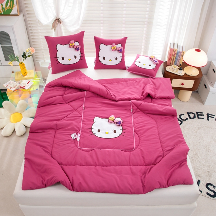 91家纺网 家纺一手货源 找家纺 （总）照世家纺 2025春夏新款三丽鸥立体款抱枕被